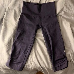 Navy blue lululemon leggings